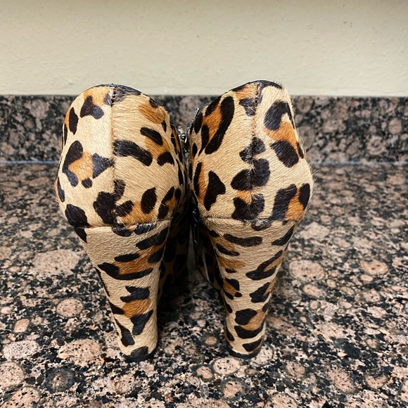 Steve Madden Pony Hair Wedges “Wicked” SZ 10 - Picture 5 of 15